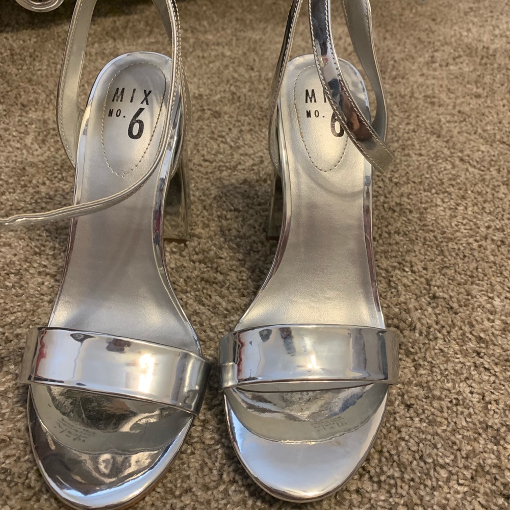 Mix no. 6 silver heels